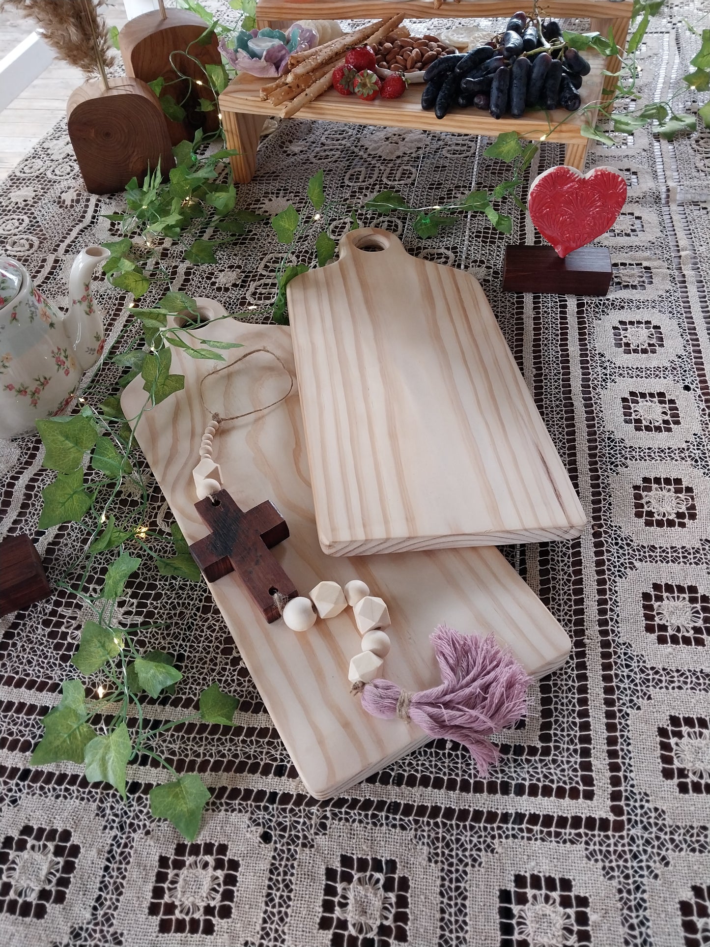 Wooden Cheese Board – Natural 47cm long